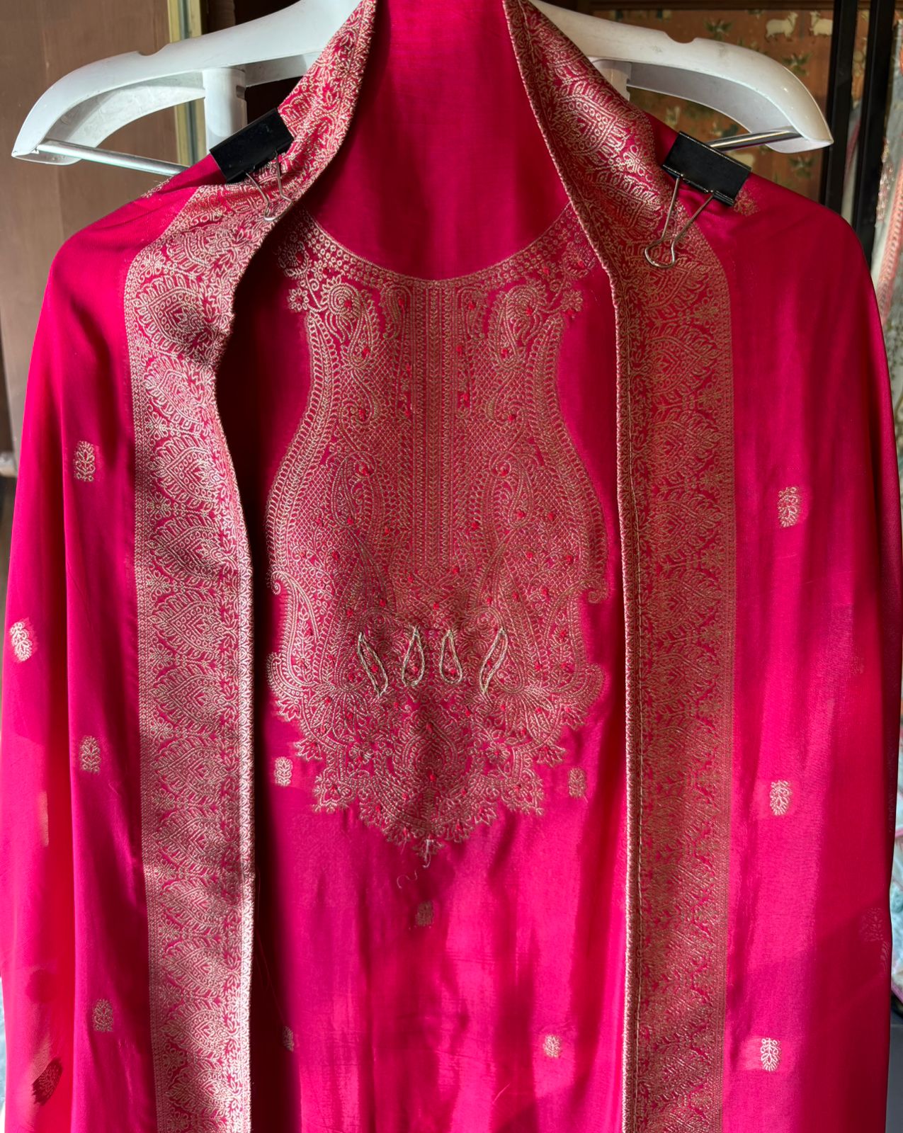 Pure 100% silk Suits with zari weavings