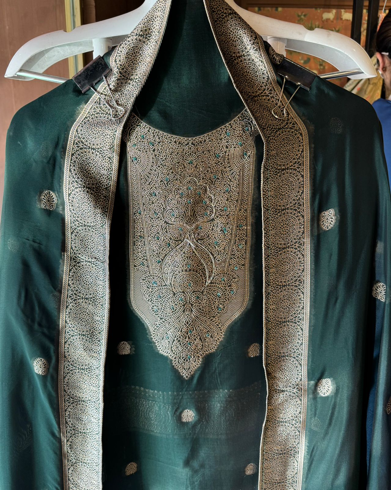 Pure 100% silk Suits with zari weavings