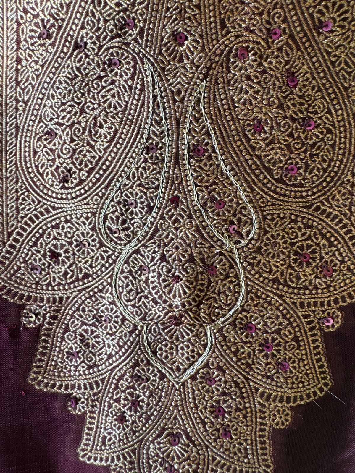 Pure 100% silk Suits with zari weavings