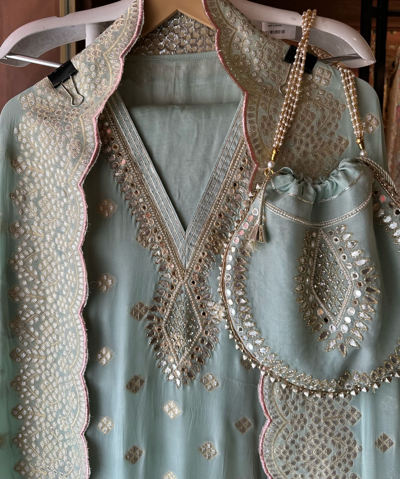 BEAUTIFUL WEDDING COLLECTION IN PASTEL CHART