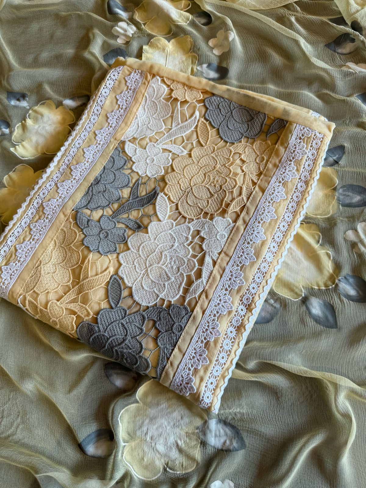 Pure soft organza  unstitched Suit