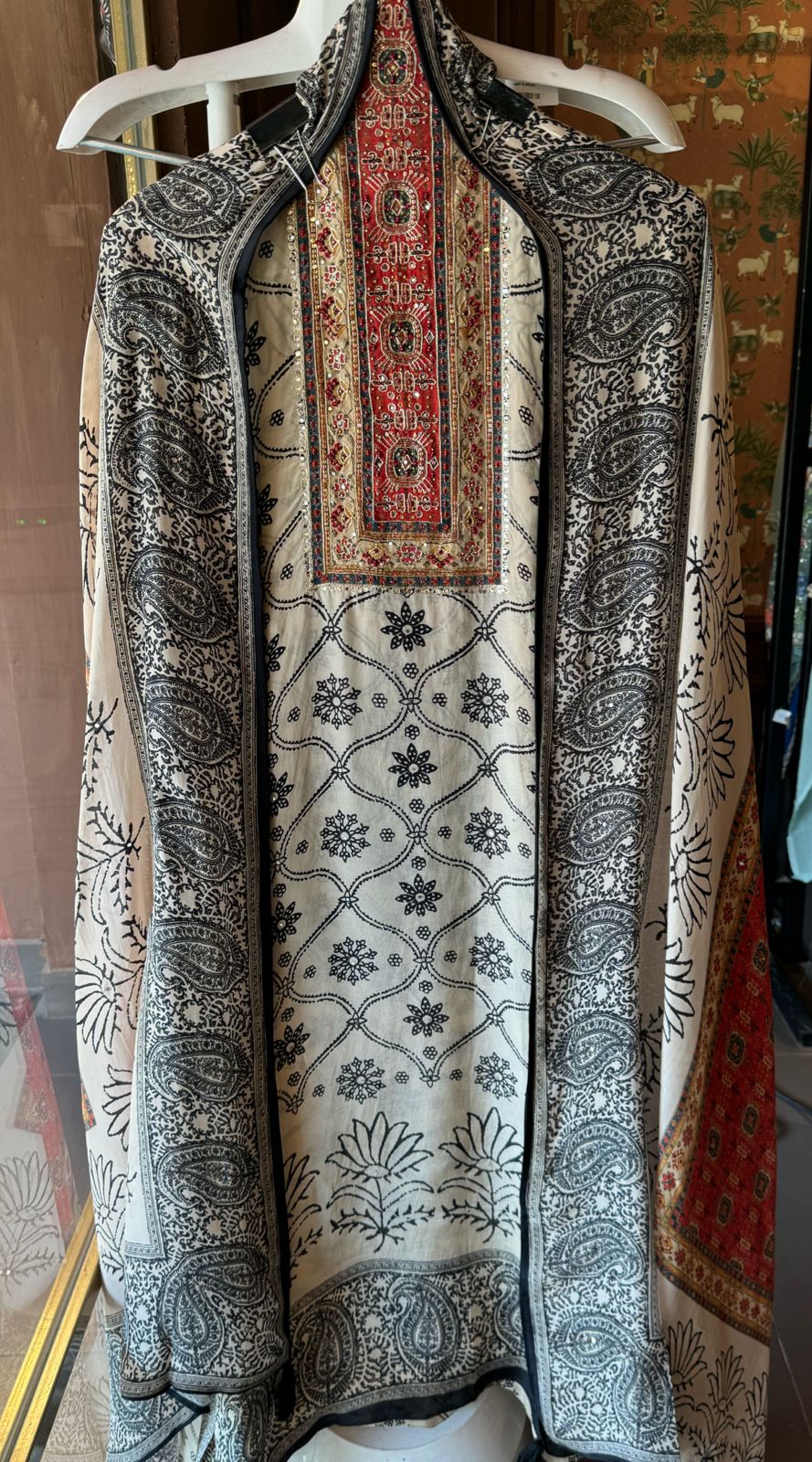 100%Pure crepe Jaipuri block printed Suits