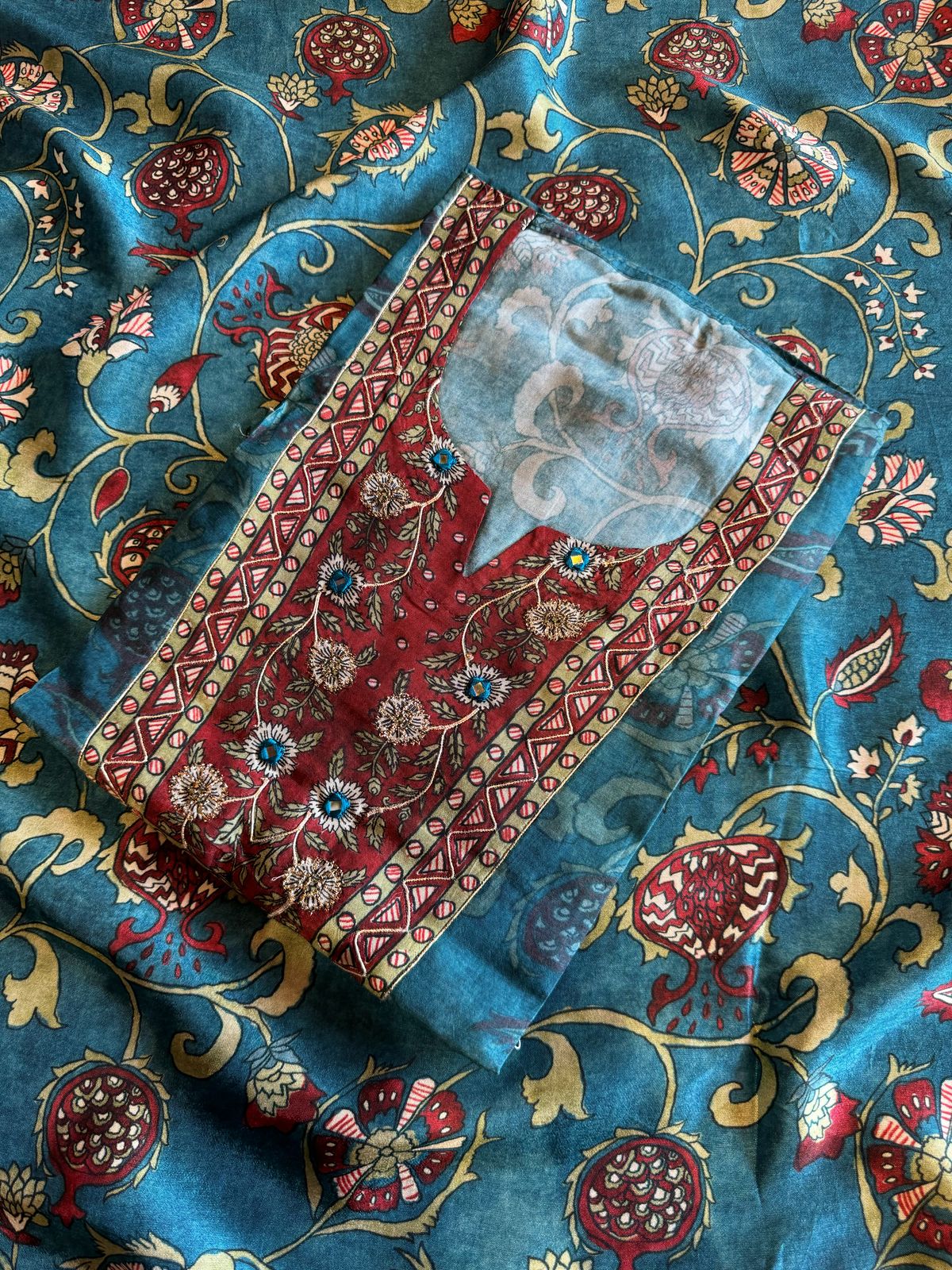 Pure silk Kalamkaari printed Silk Suit