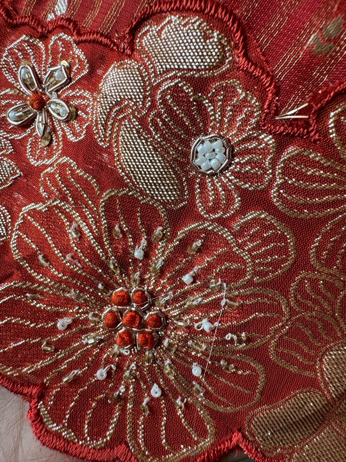 Self organza Bootidaar shirt with embroidered floral