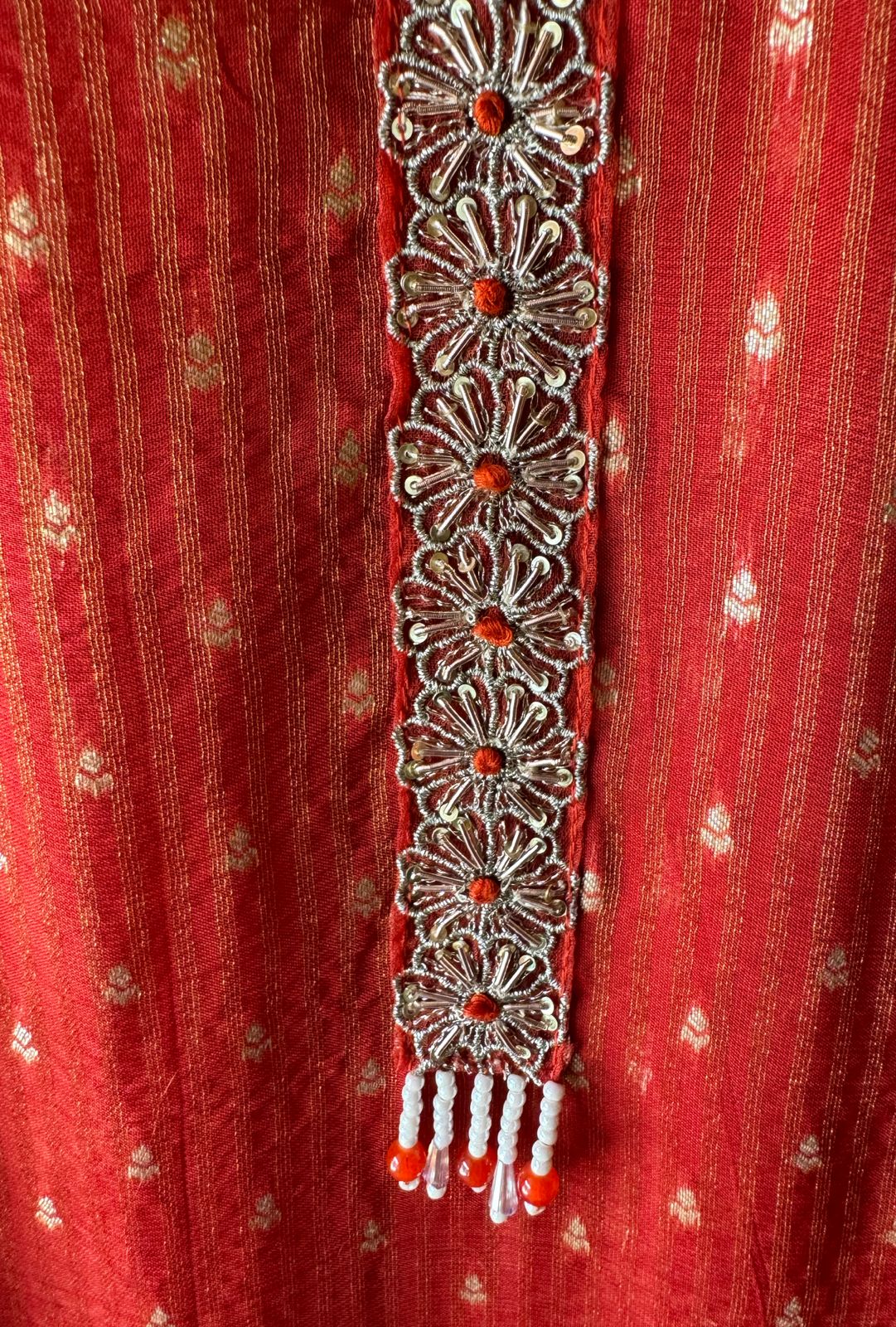 Self organza Bootidaar shirt with embroidered floral