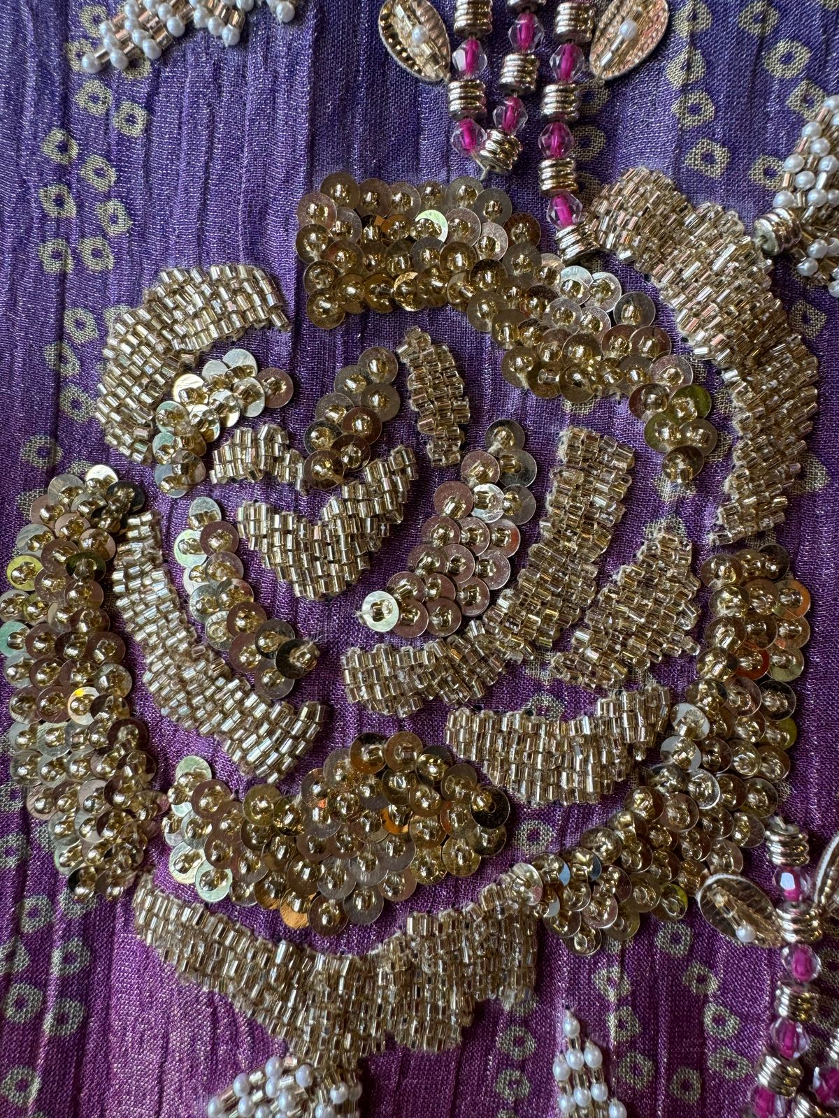 Crushed stretchable Tissue fabric