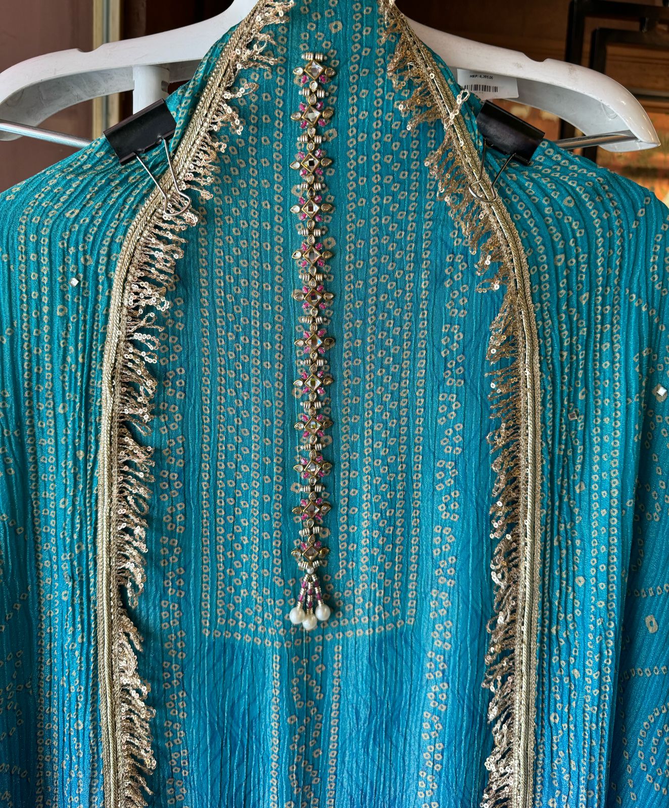 Crushed stretchable Tissue fabric