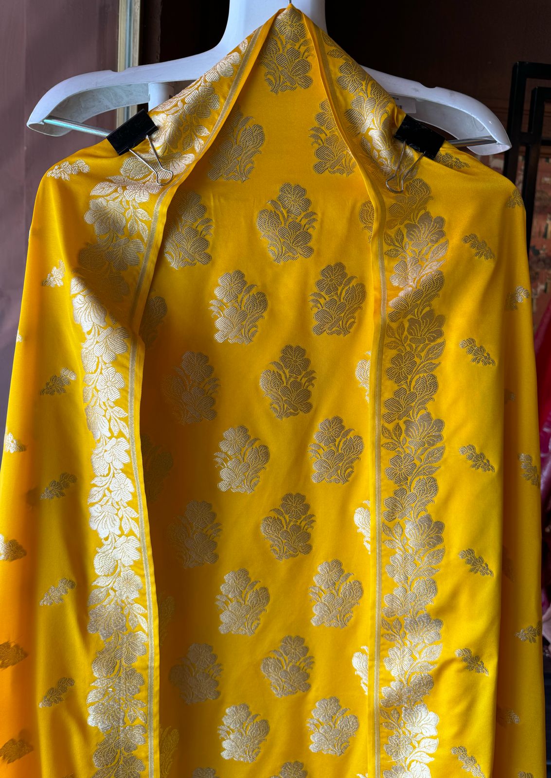 Shop Our New Butidar Banarsi silk Unstitched Suits fabrics