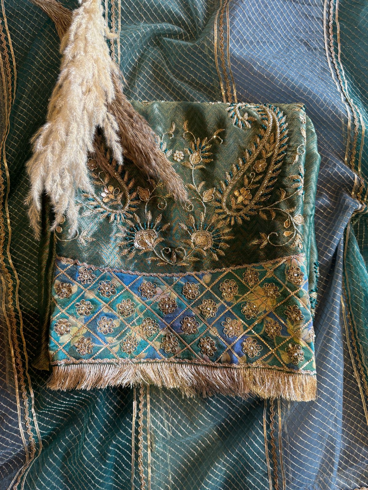 Shop Our exclusive collections on Pure self tissue