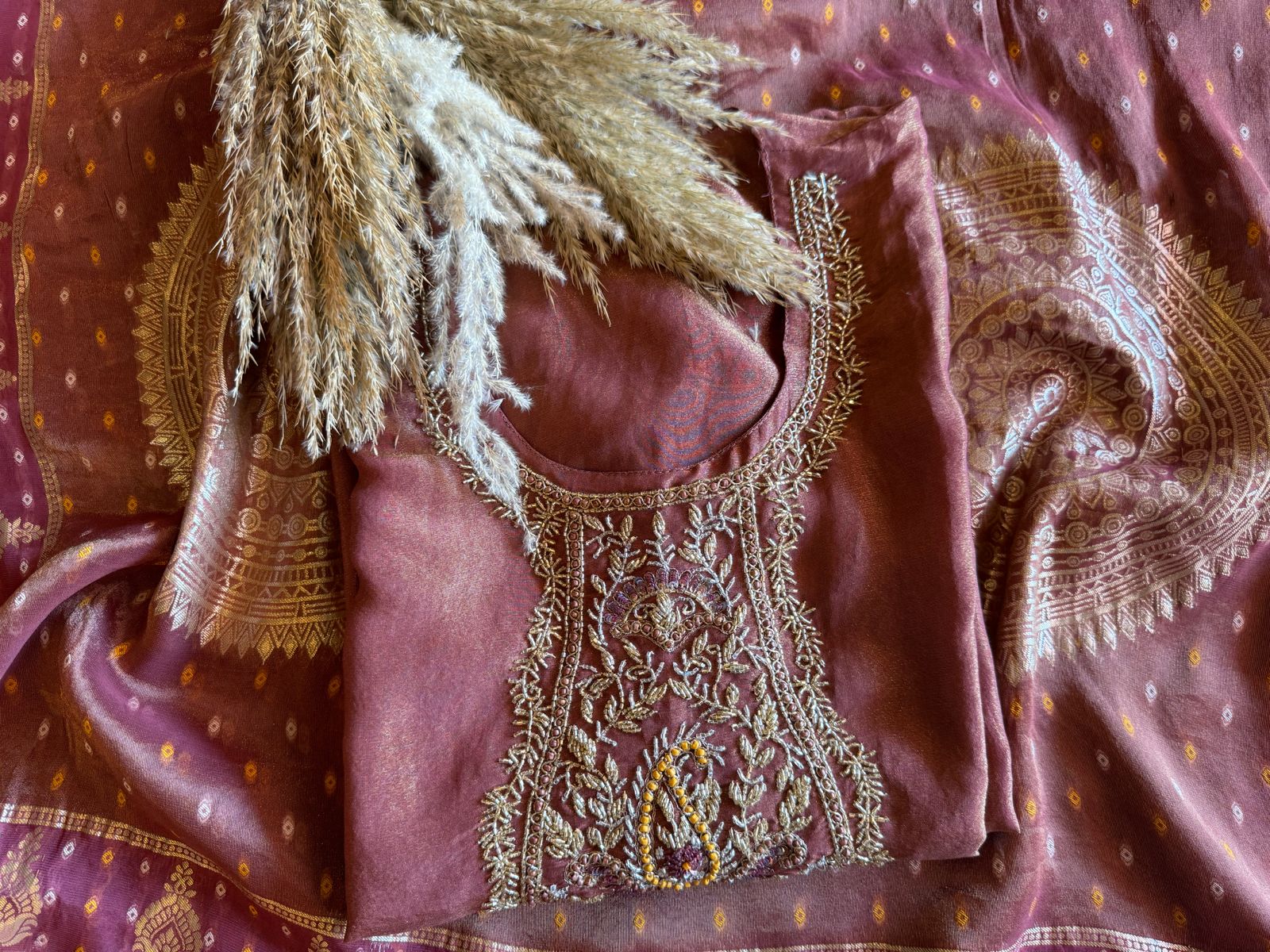 Shimmer tissue semi stitched suit