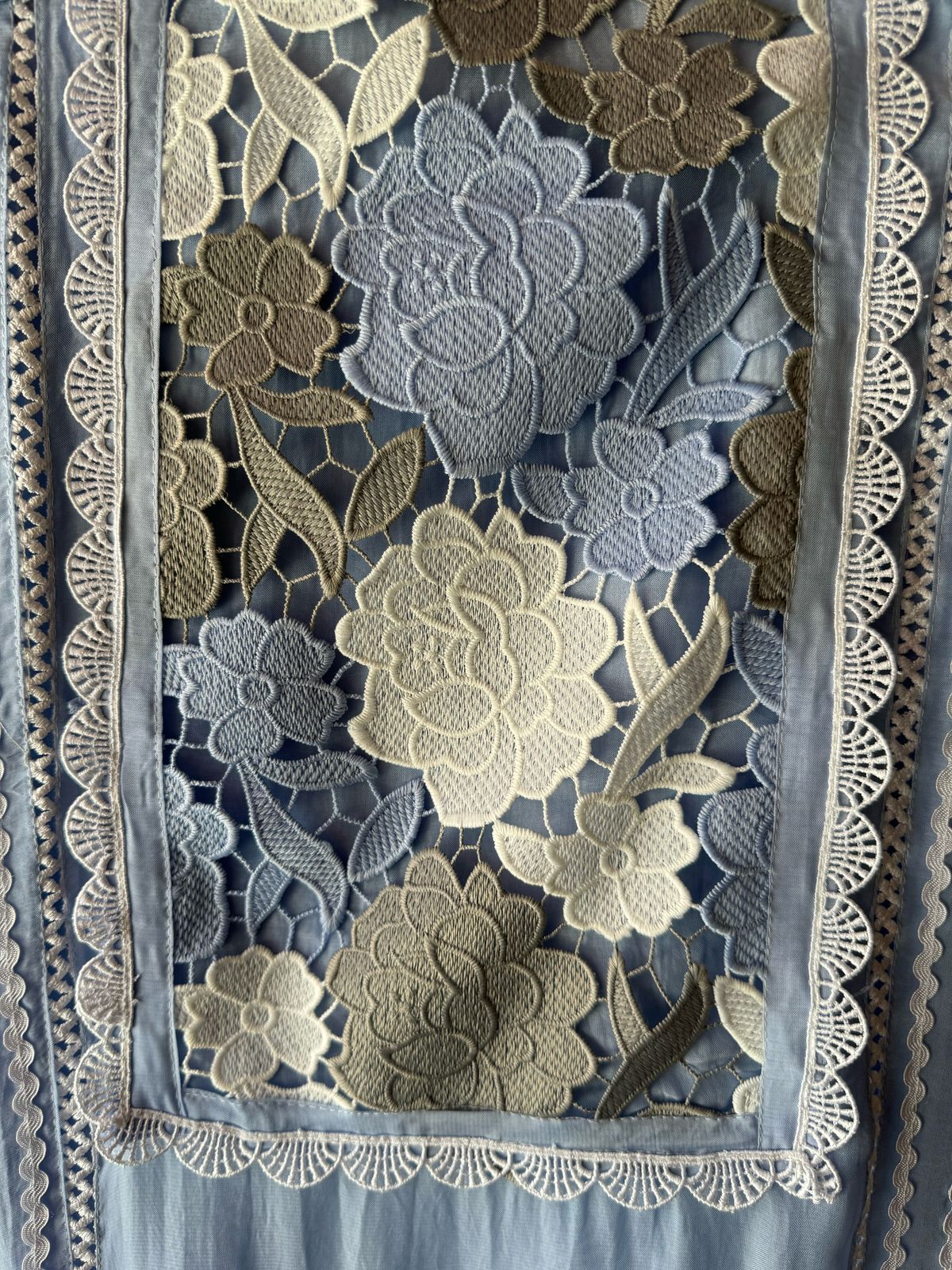 Pure soft organza  unstitched Suit