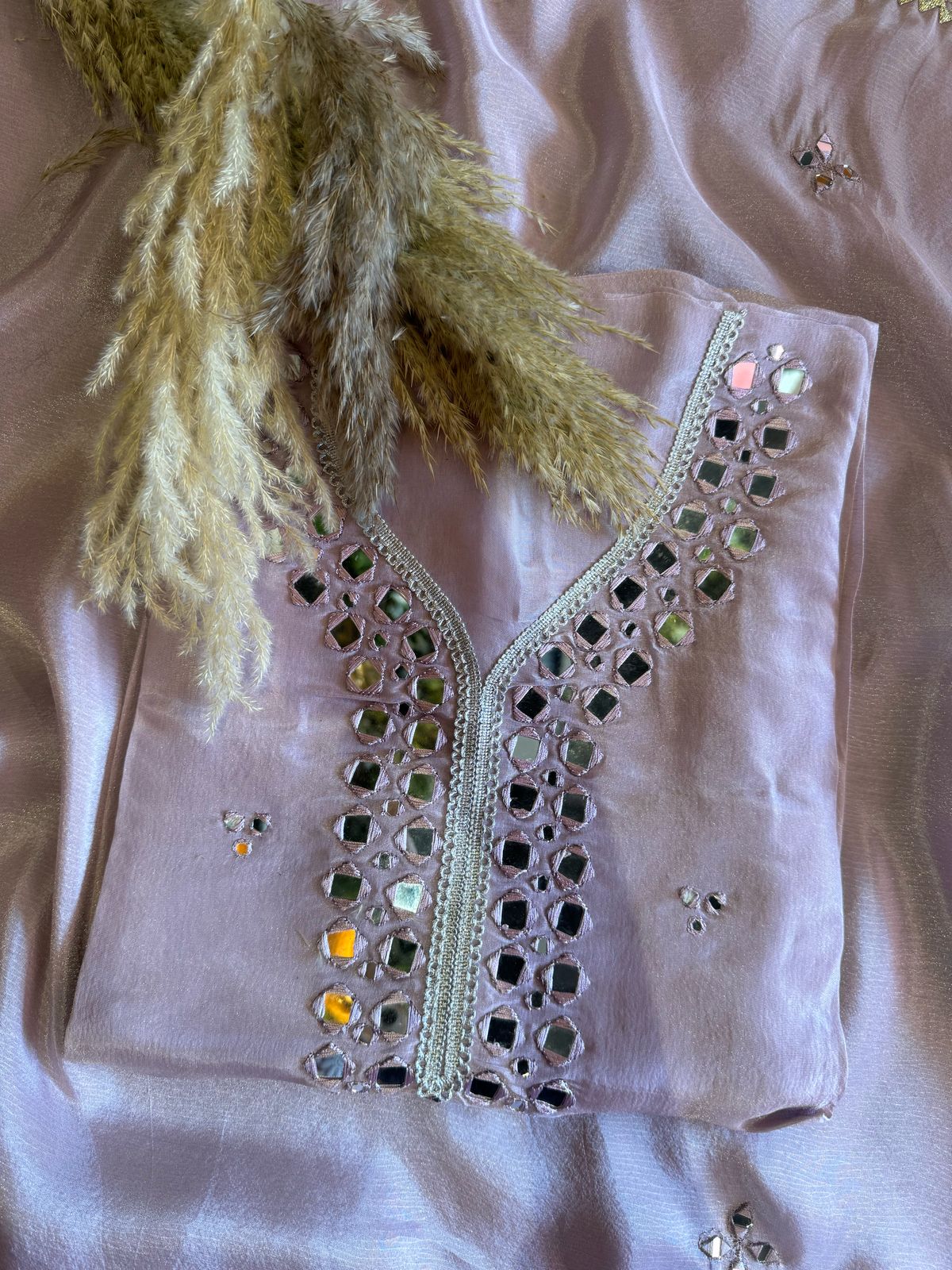 Shop our latest Mirror work tissue suits