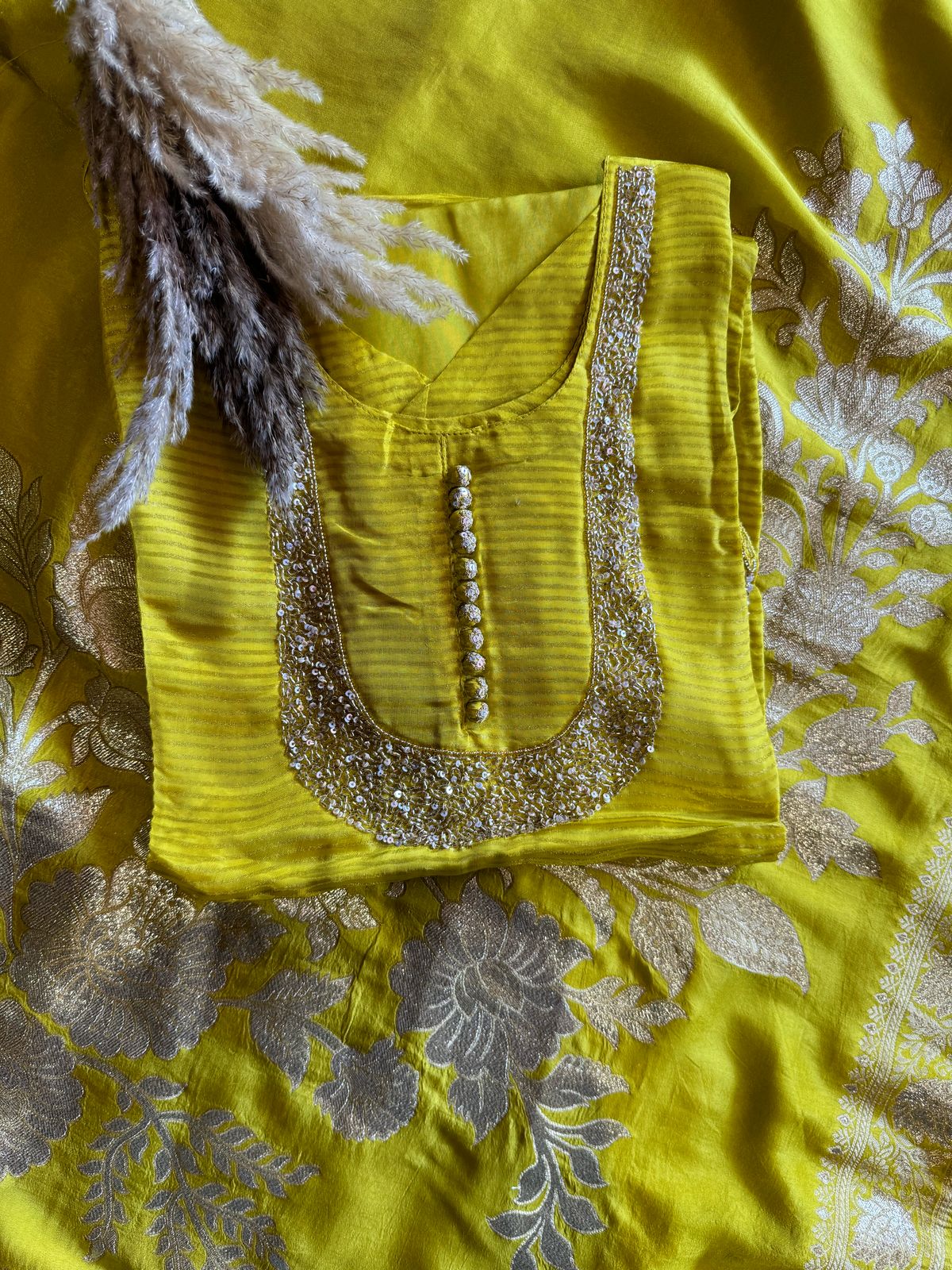 Self Tissue Kurta with Gold lurex