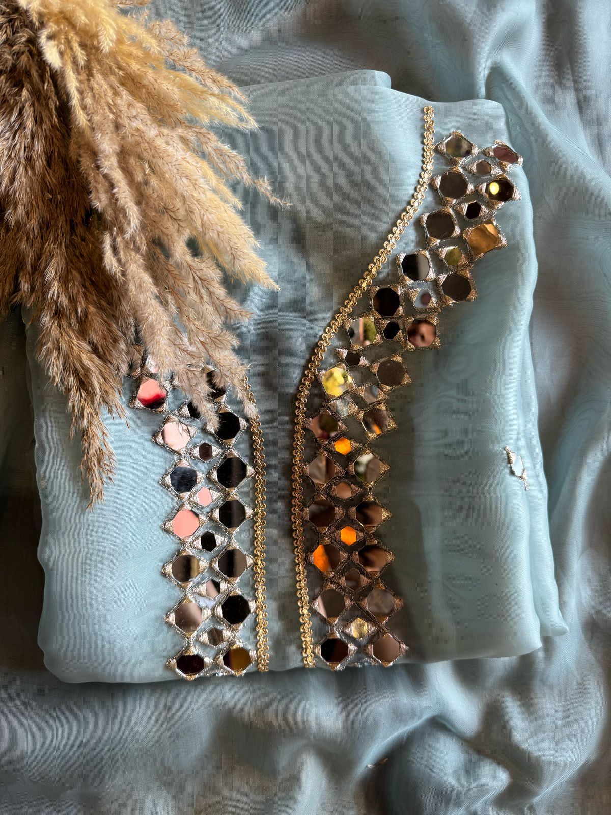 Shop our latest Mirror work tissue suits