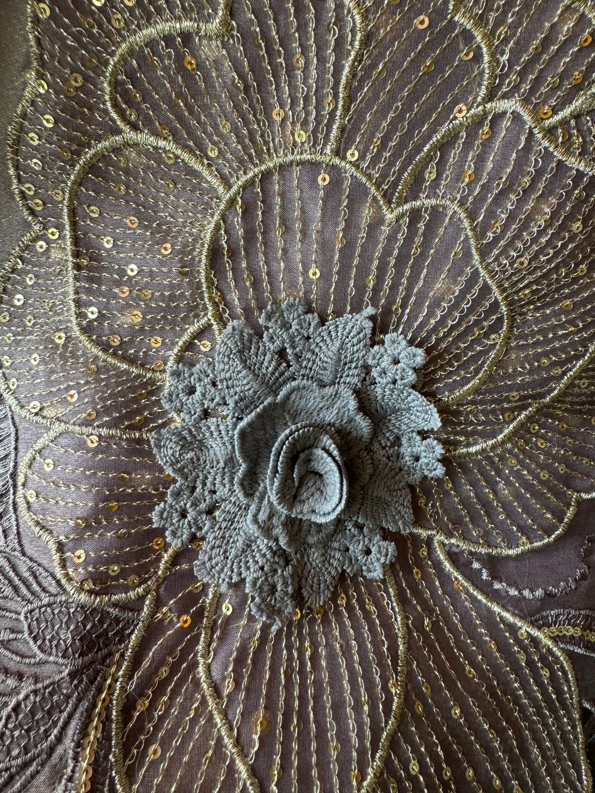 Soft shimmer tissue Unstitched Full size shirt