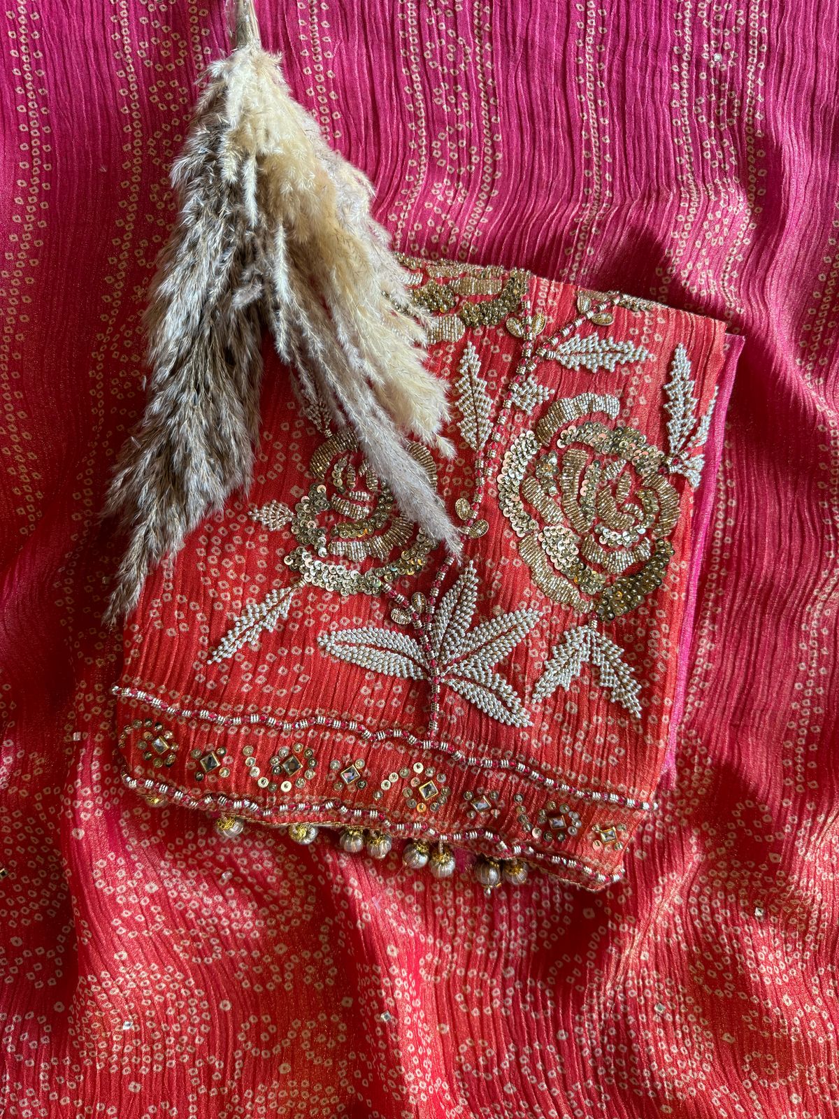 Crushed stretchable Tissue fabric