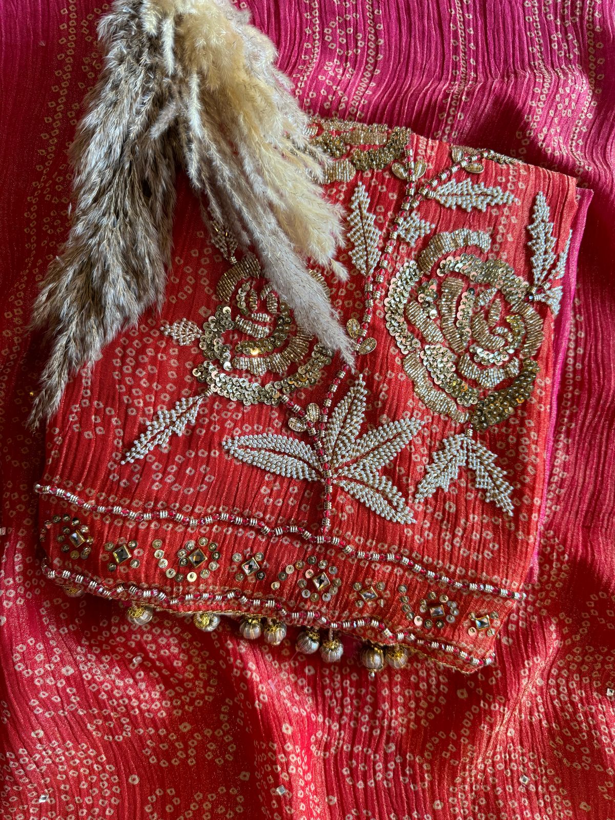 Crushed stretchable Tissue fabric