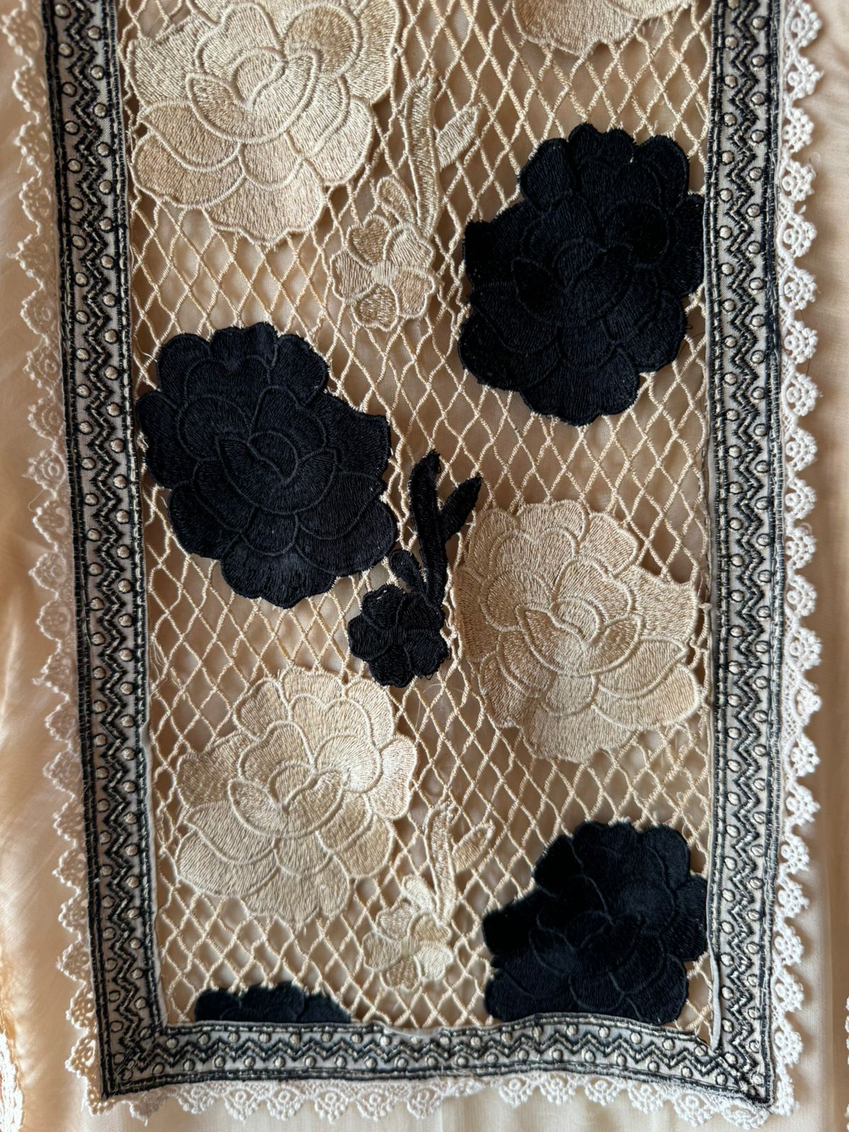 Pure soft organza  unstitched Suit