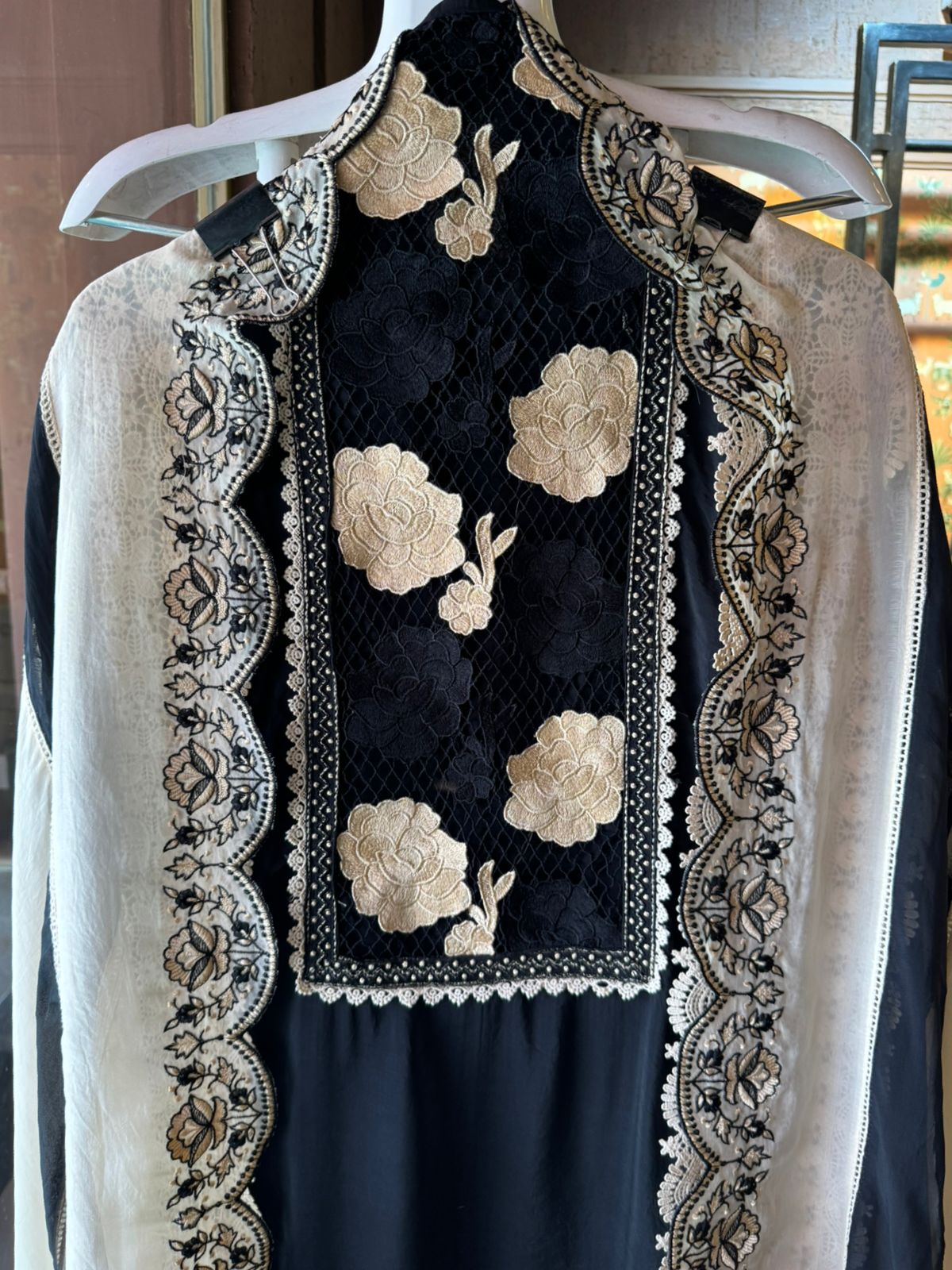 Pure soft organza  unstitched Suit