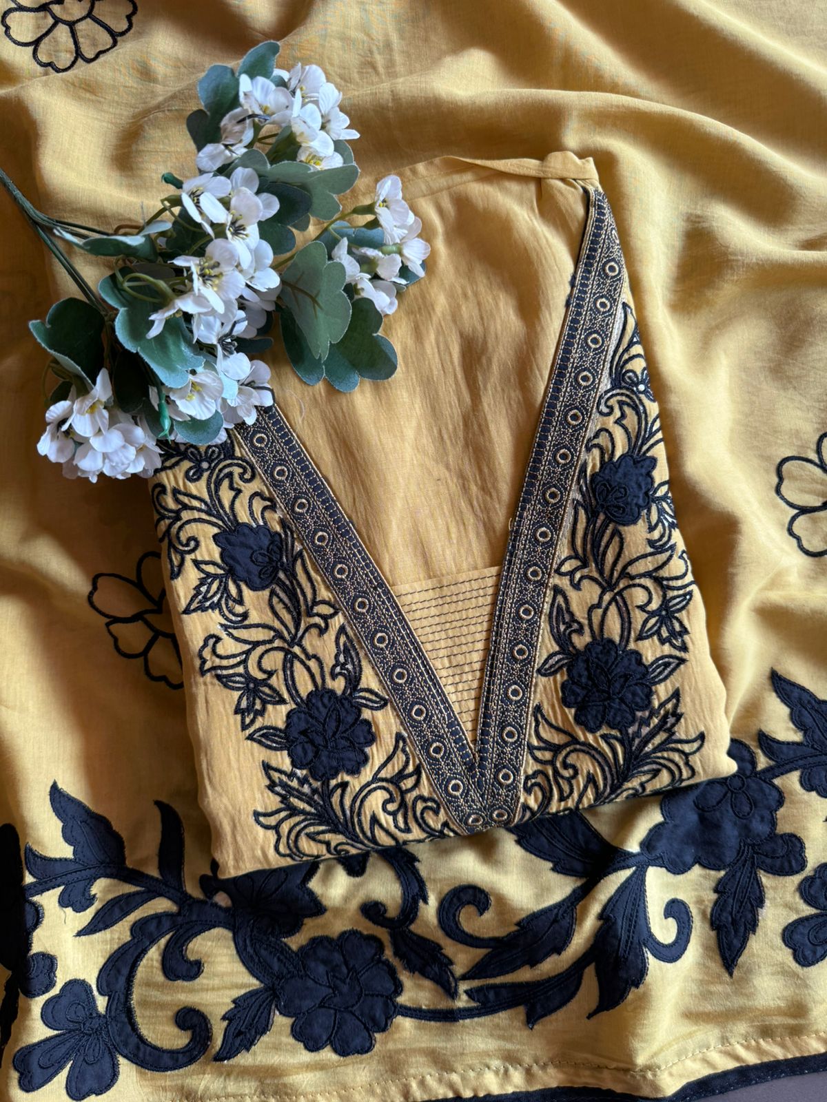 SHOP NEW ARRIVALS WITH APPLIQUÉ WORK