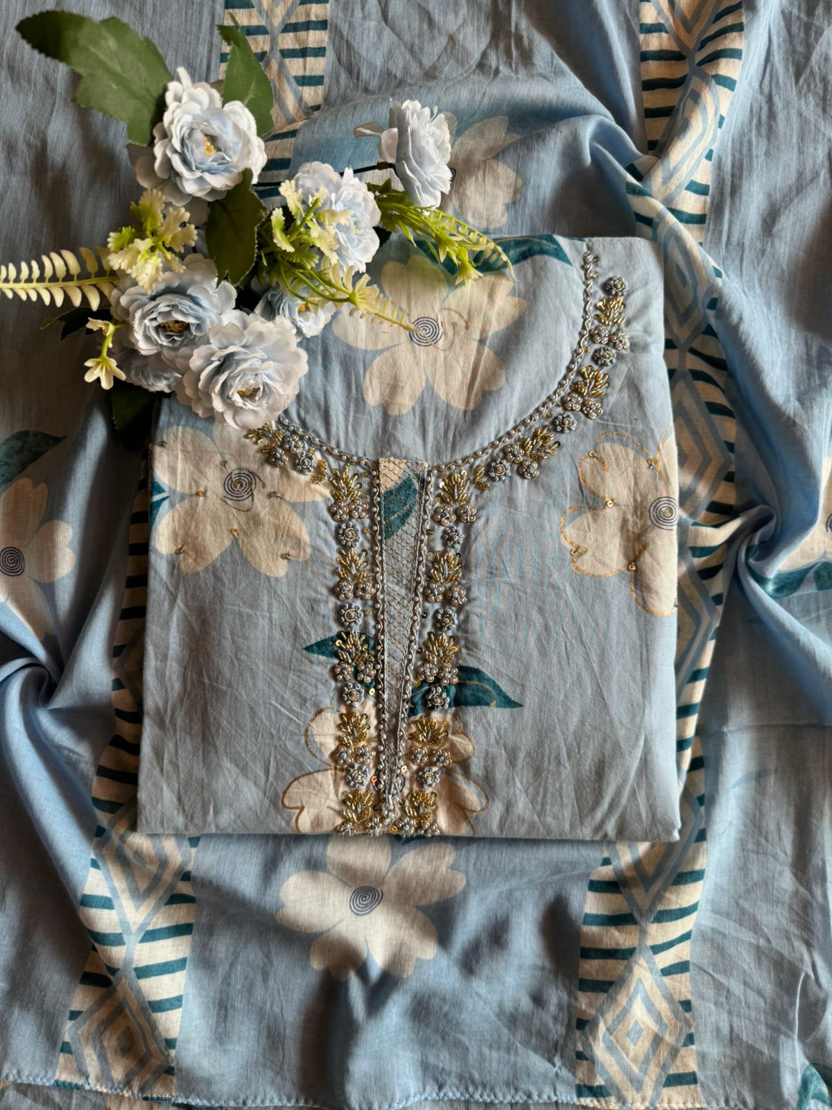 Floral digital printed unstitched cotton Suit