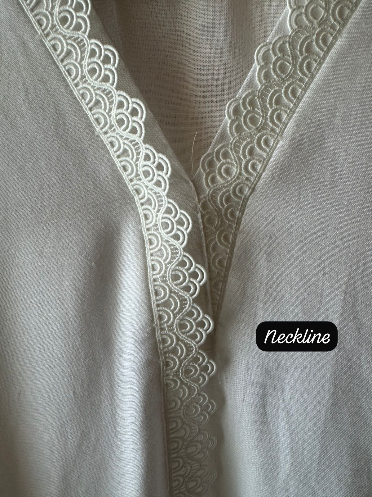 Pure cotton linen stitched tunic with lace