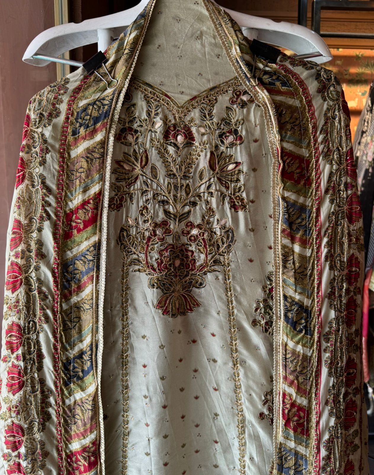 Pure crepe Digital printed bootie shirt