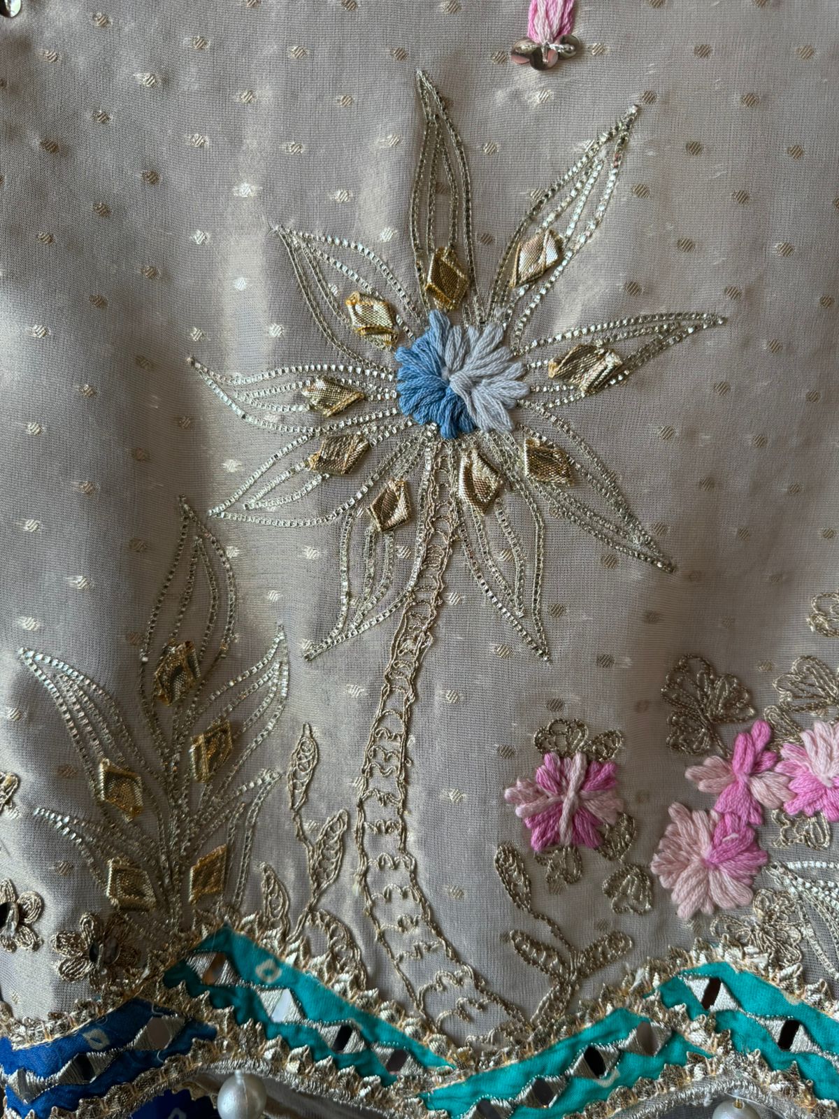 Pure tissue Unstitched Bootiedaar shirt , Ivory in colour