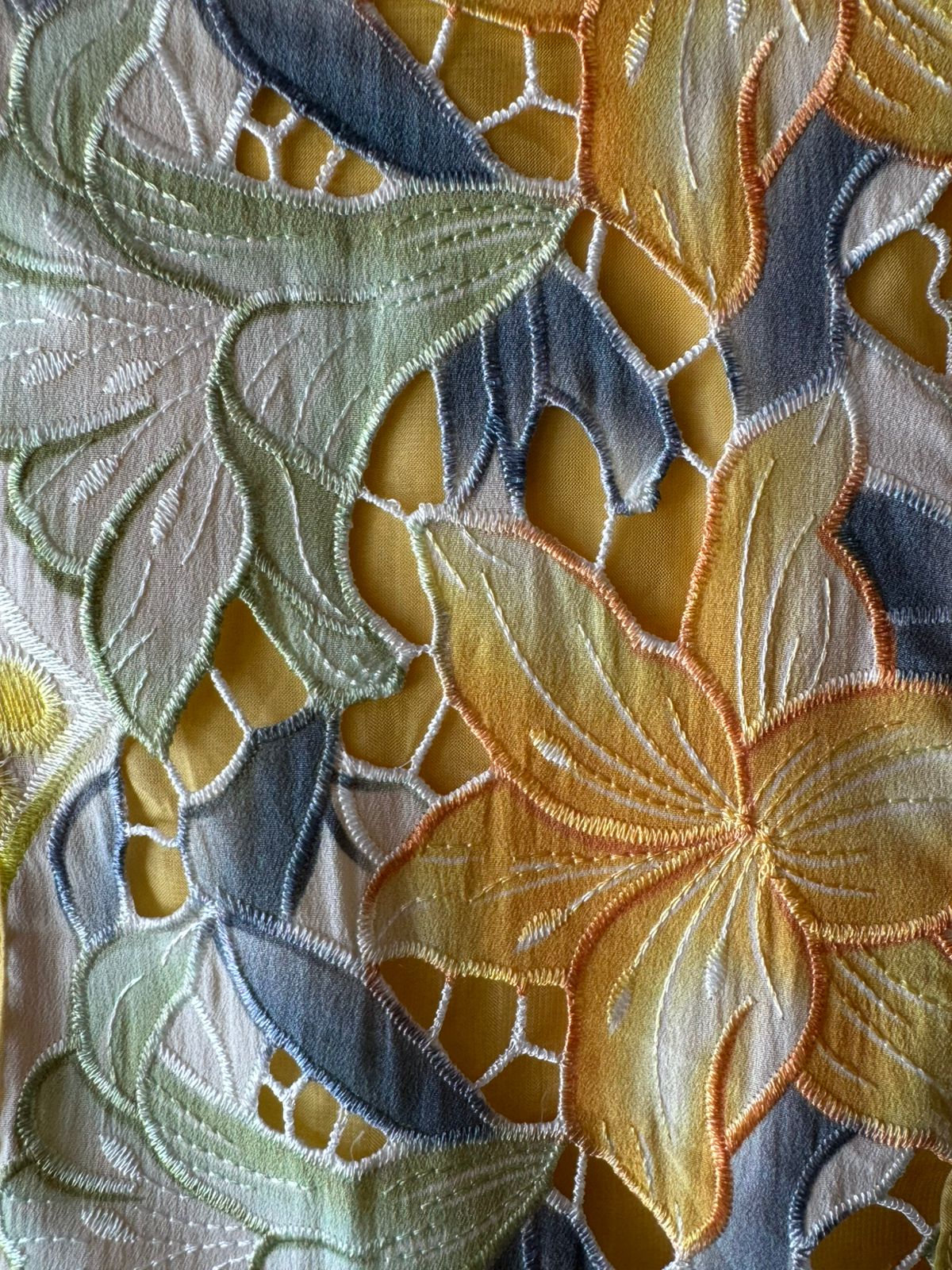 Pure soft organza  unstitched Suit Very nice and summerish concept