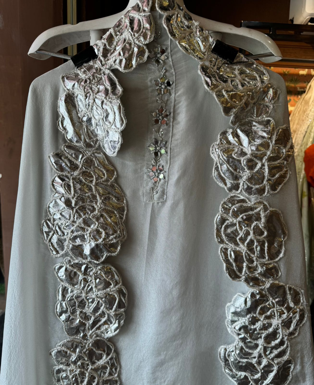 Shimmer tissue unstitched Concept Full size shirt