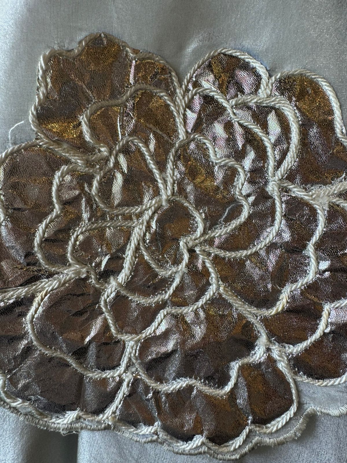 Shimmer tissue unstitched Concept Full size shirt