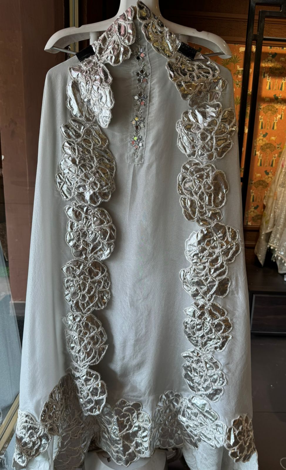 Shimmer tissue unstitched Concept Full size shirt