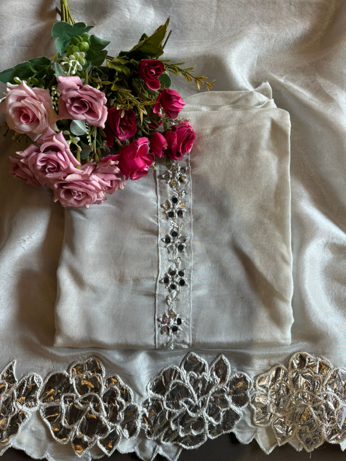 Shimmer tissue unstitched Concept Full size shirt