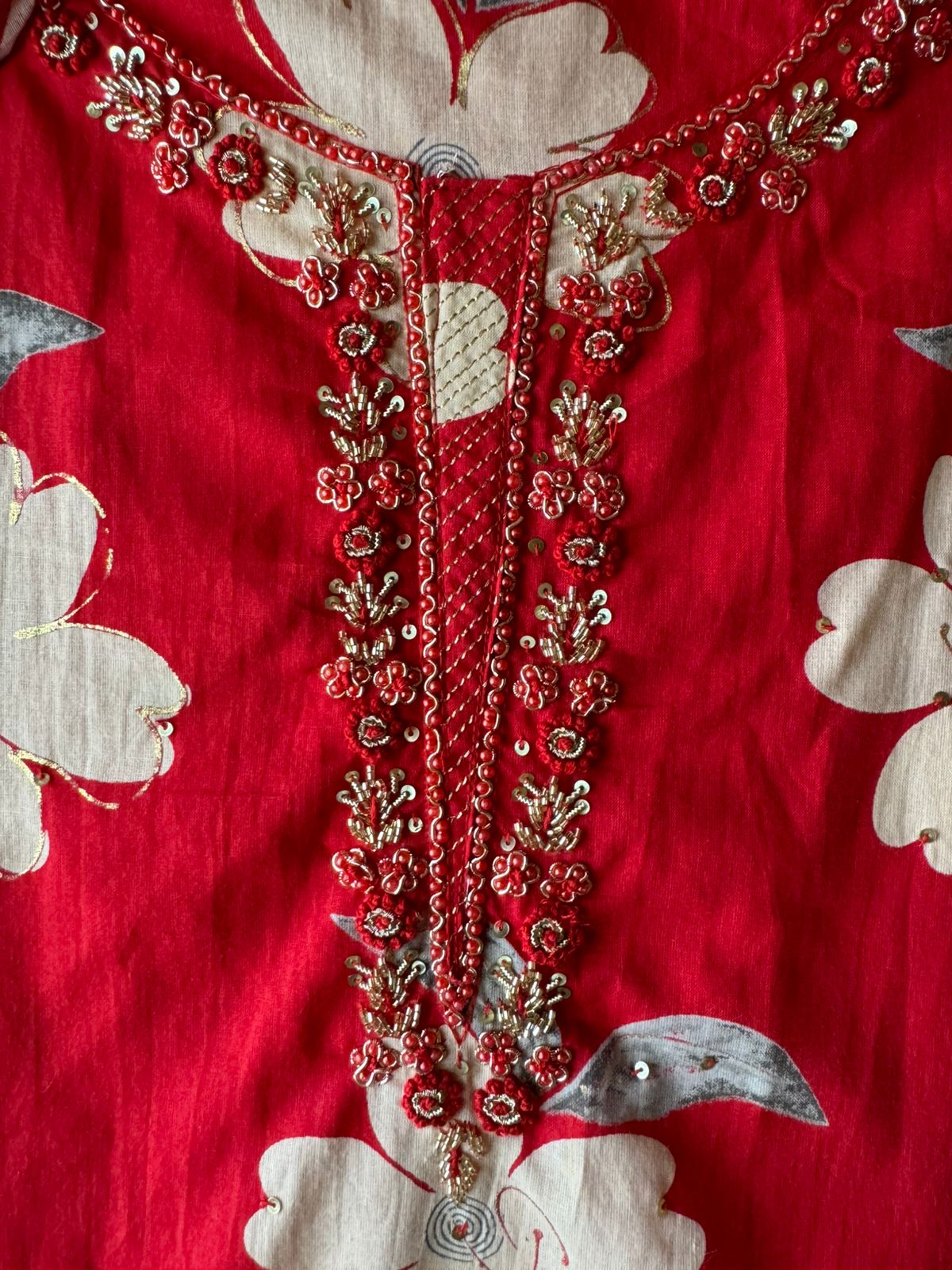 Floral digital printed unstitched cotton Suit , Digital print on the front