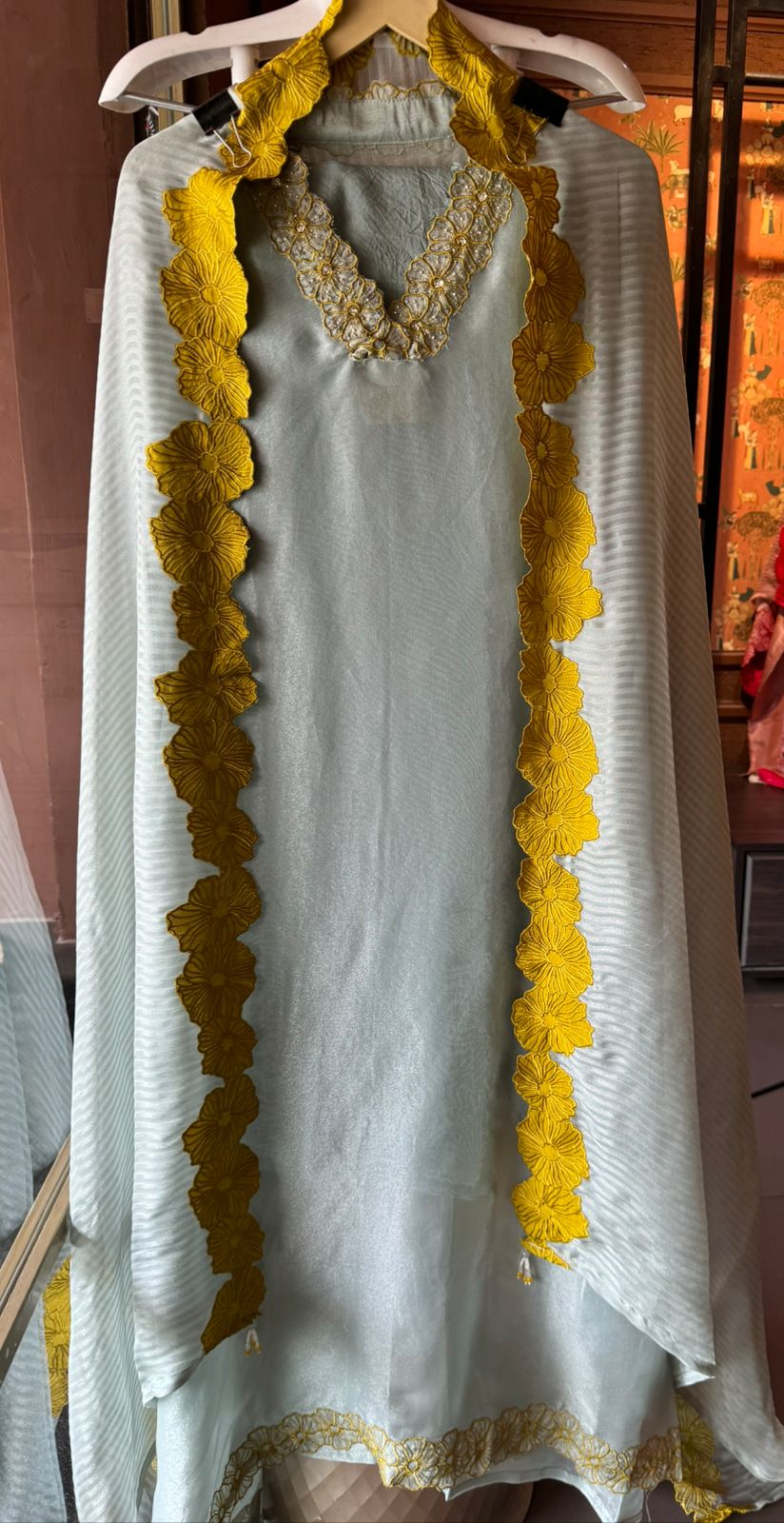 Beautiful soft tissue plain shirt