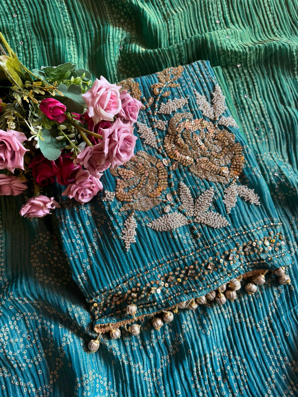 Crushed stretchable Tissue fabric