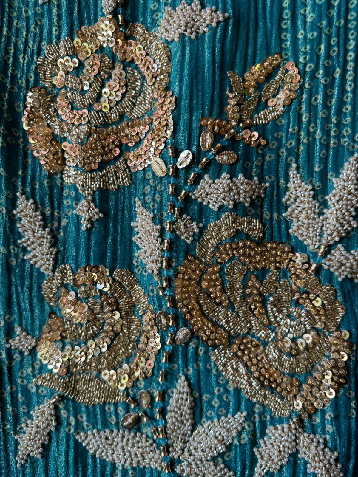 Crushed stretchable Tissue fabric