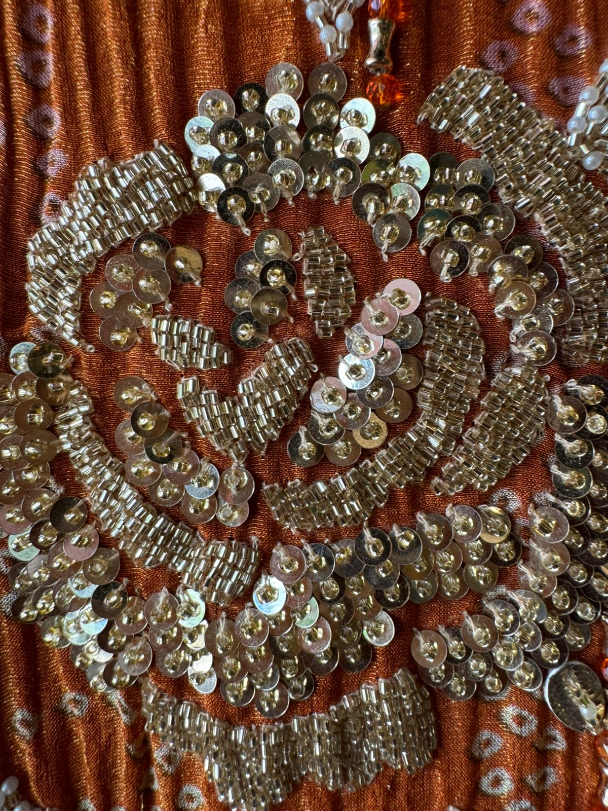 Crushed stretchable Tissue fabric