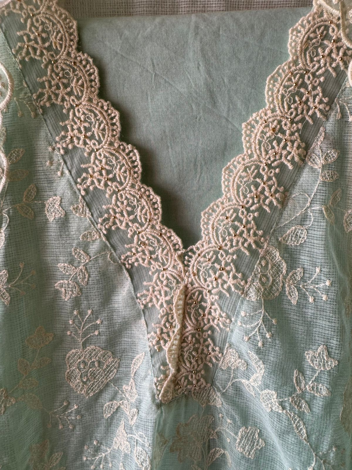 Pure and Soft original Kotta Doria with floral embroidered