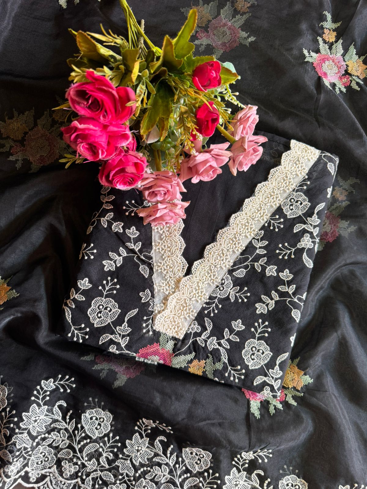 Pure and Soft original Kotta Doria with floral embroidered