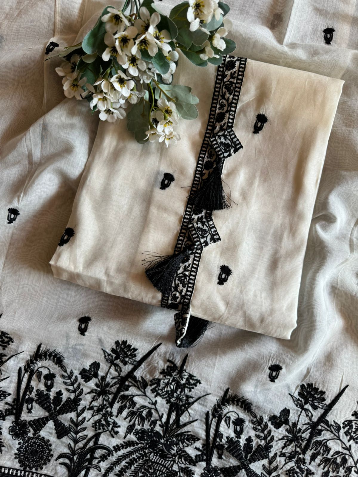 Mul cotton Unstitched shirt with embroidered neck Patti with Tassels