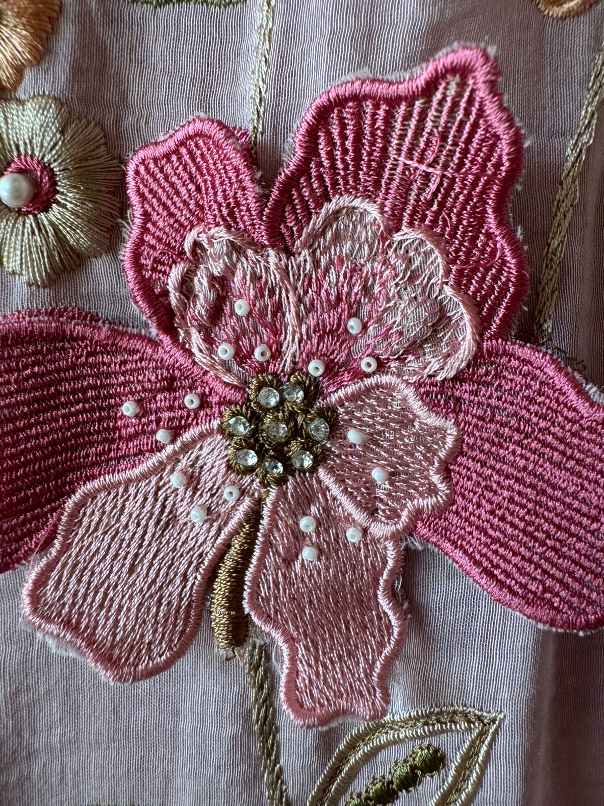 Unstitched suit  design with floral thread embroidered Front