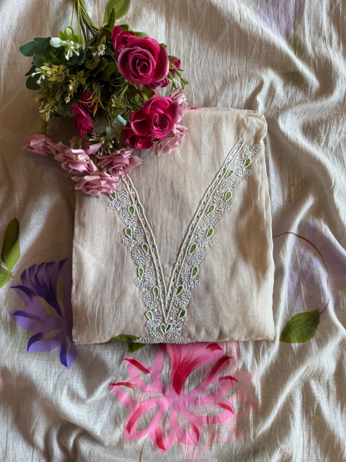 SHOP NEW LAUNCH BEAUTIFUL HANDPAINTED LAUNCH