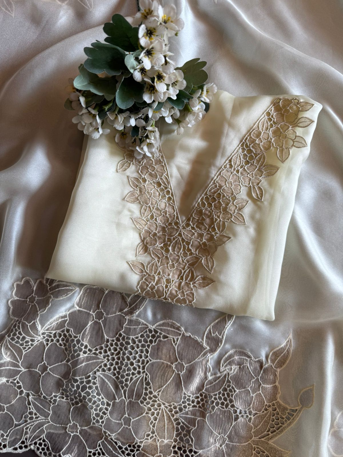 SHOP OUR NEW DESIGNER WEAR IN UNSTITCHED