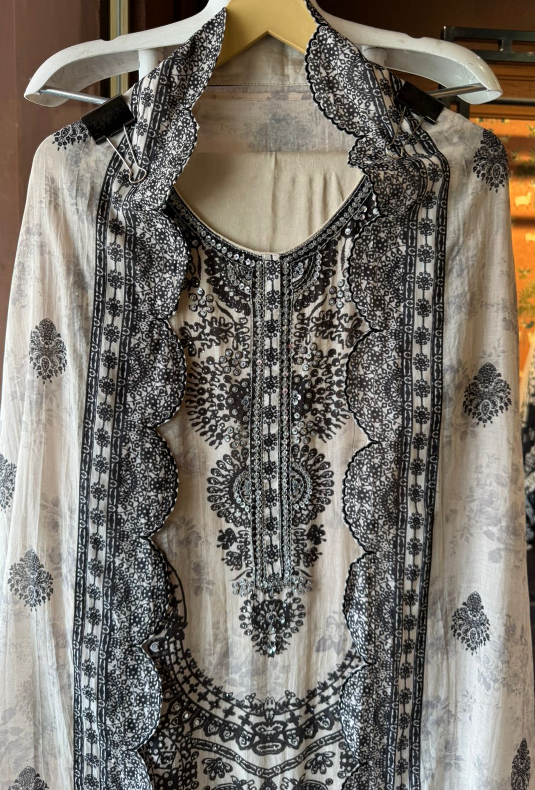 Unstitched Suit on Soft digital printed