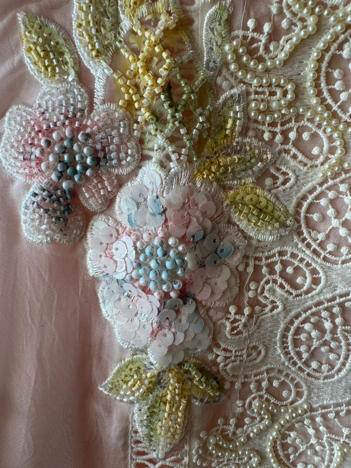 soft organza with Beautiful lacy front pannel