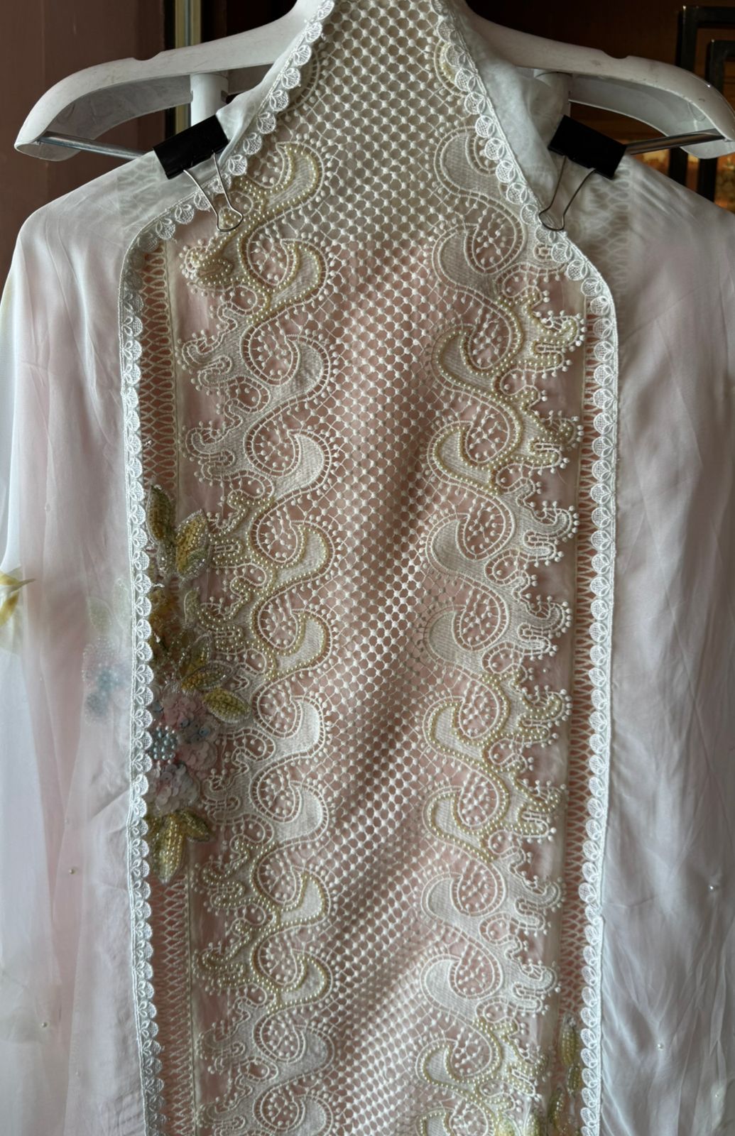 soft organza with Beautiful lacy front pannel