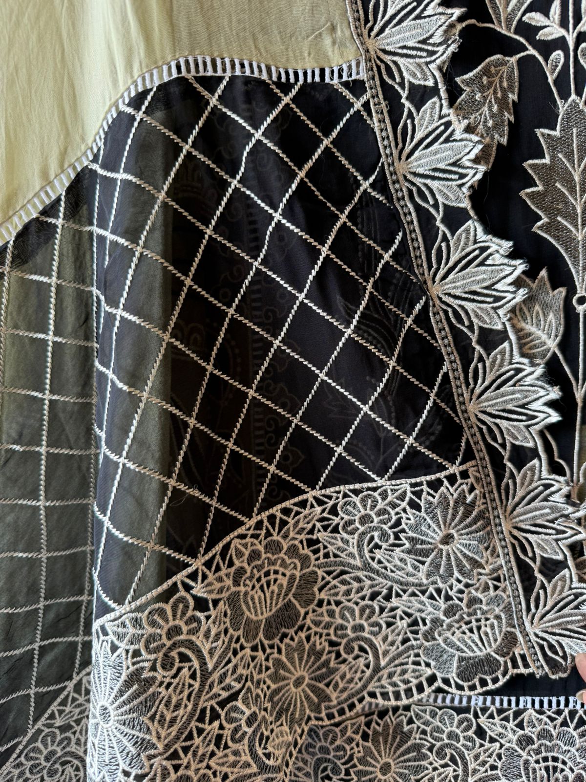 Soft organza Unstitched suit