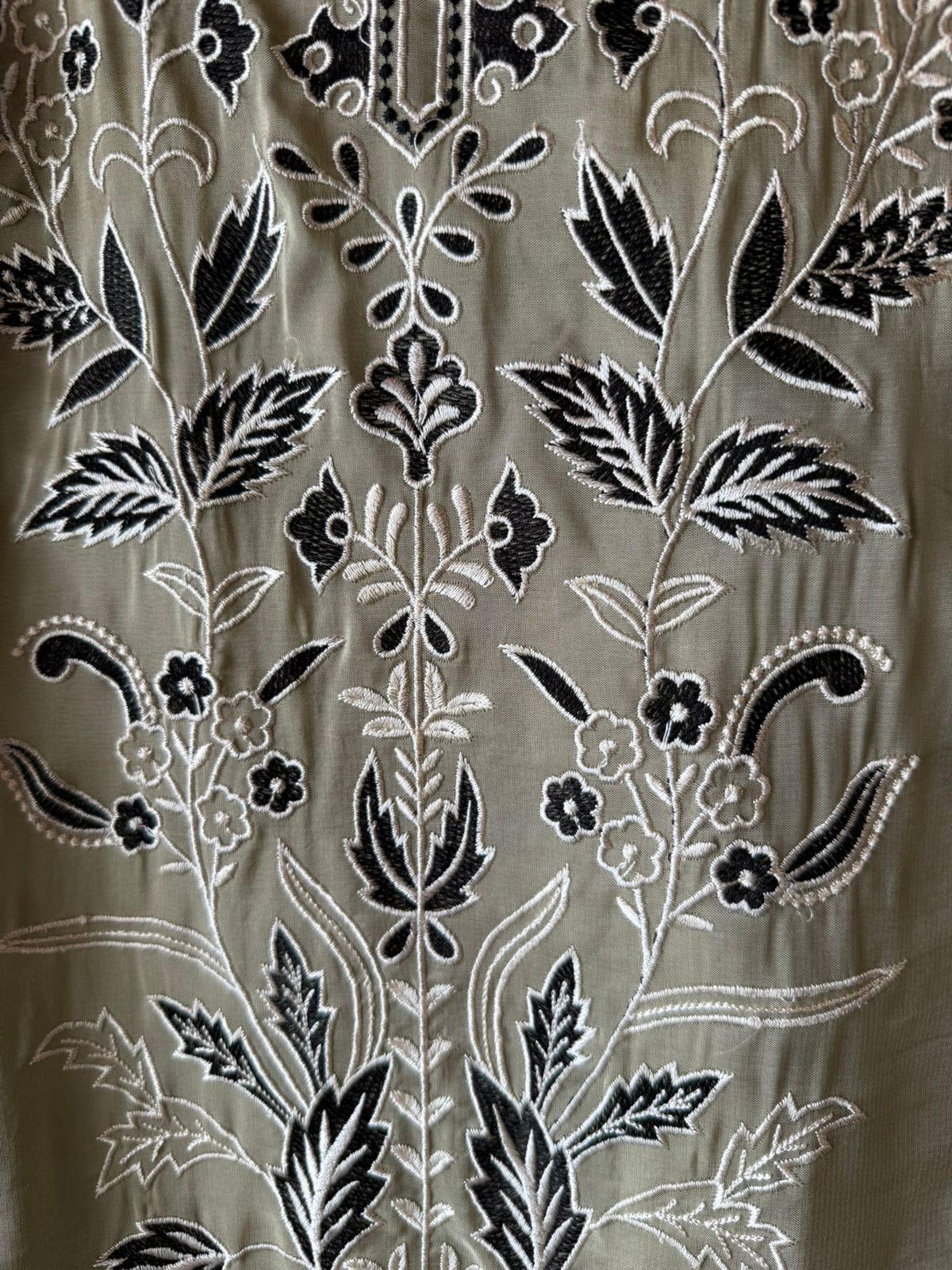 Soft organza Unstitched suit