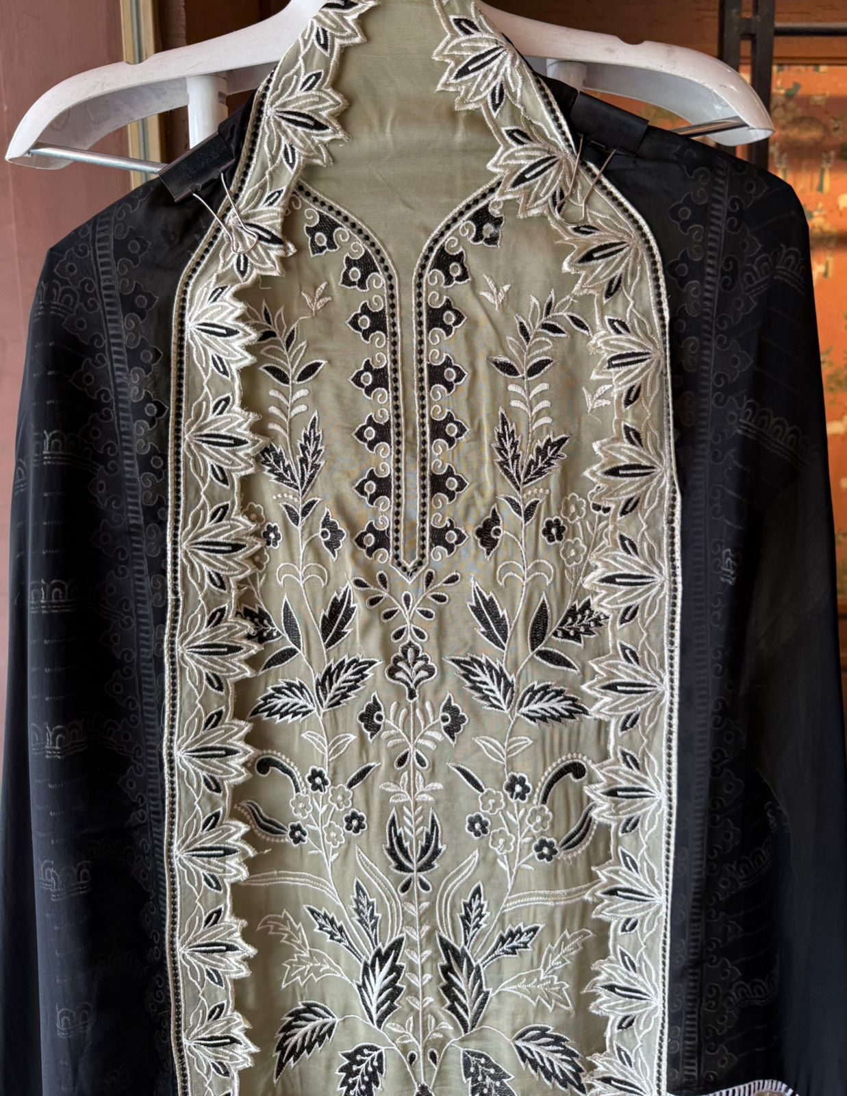 Soft organza Unstitched suit